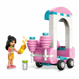 LEGO Friends 42643 Suikerspinkraam en Scooter