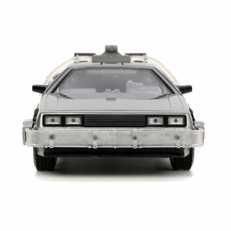 Jada Die-Cast Time Machine Back to the Future 1 Auto 1:24