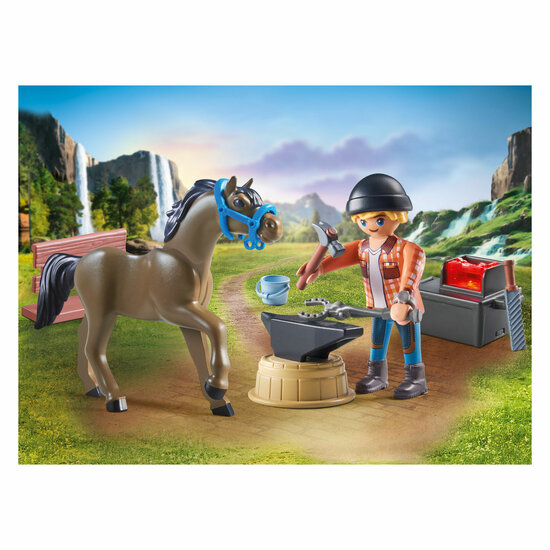 Playmobil Horses of Waterfall Hoefsmid: Ben &amp; Achilles - 71357