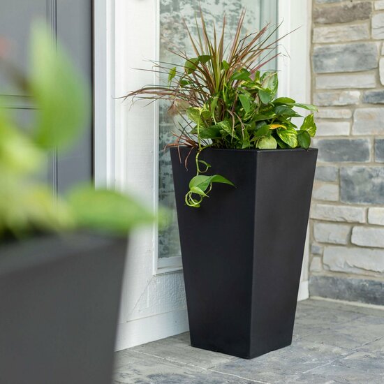 Tremont Vierkant Conische Bloempot Groot - Onyx Black