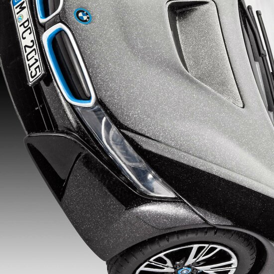 Revell BMW i8