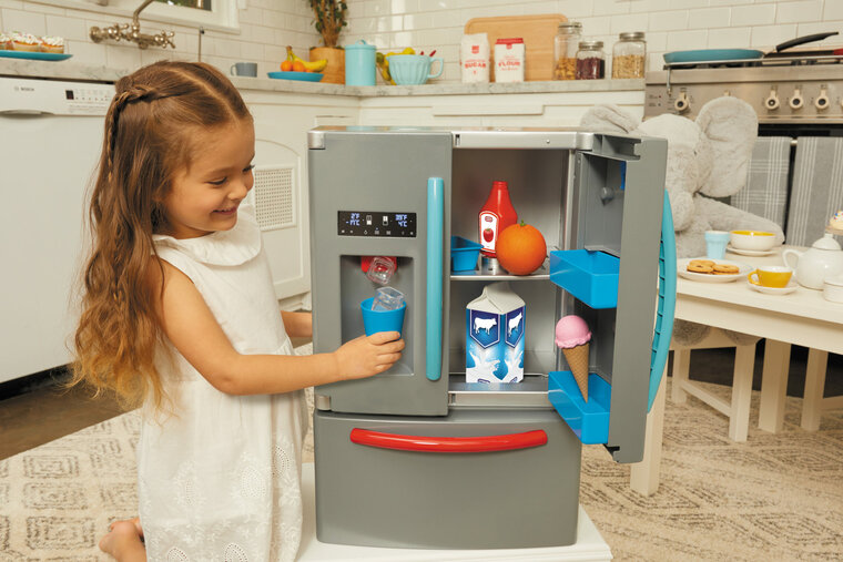 Little Tikes First Fridge