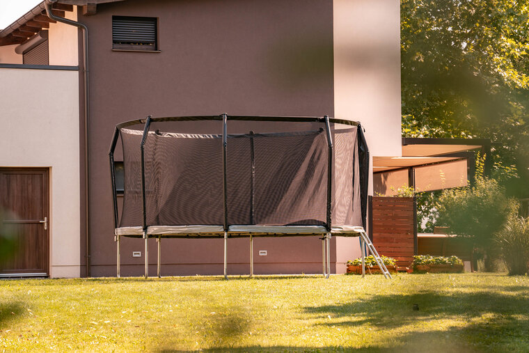 Akrobat Orbit PRO Above ground Trampoline 430 Antraciet, incl. veiligheidsnet