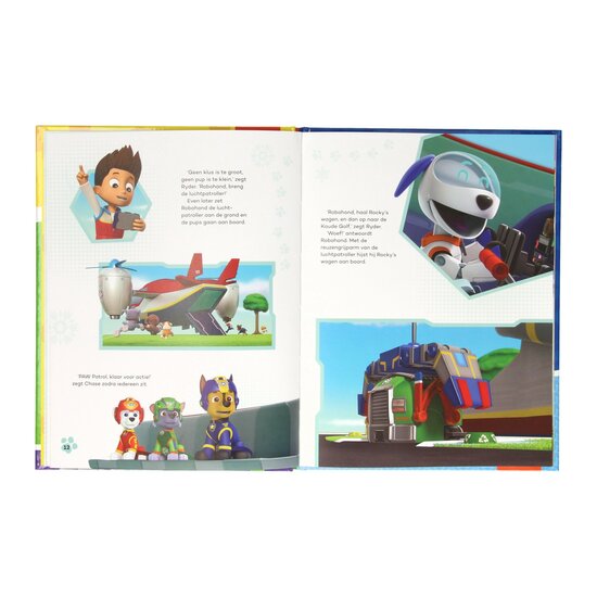 Voorleesboek De Pups Redden een Kleine Pinguin PAW Patrol