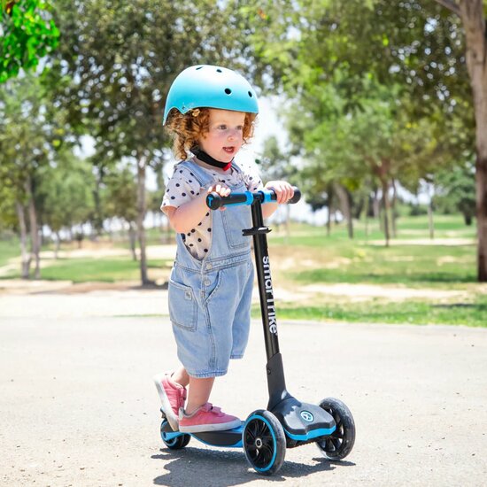 Xtend Scooter/step ride on blauw/zwart