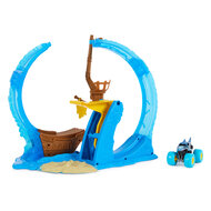 Monster Jam 1:64 Megalodon&#039;s Loop Of Doom Playset