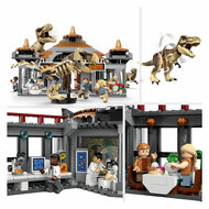 LEGO Jurassic Park 76961 Bezoekerscentrum: T. rex &amp; raptor aanval