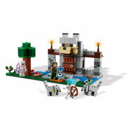 LEGO Minecraft 21261 De Wolvenburcht