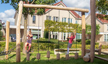 Robinia klossenbrug voor openbaar gebruik 400cm