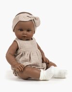 Minikane / Paola Reina bruine babypop in Charlotte set 47cm