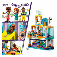 LEGO Friends 41736 Reddingscentrum op Zee