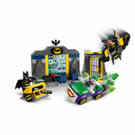 LEGO Super Heroes 76272 De Batcave met Batman, Batgirl en The Joker