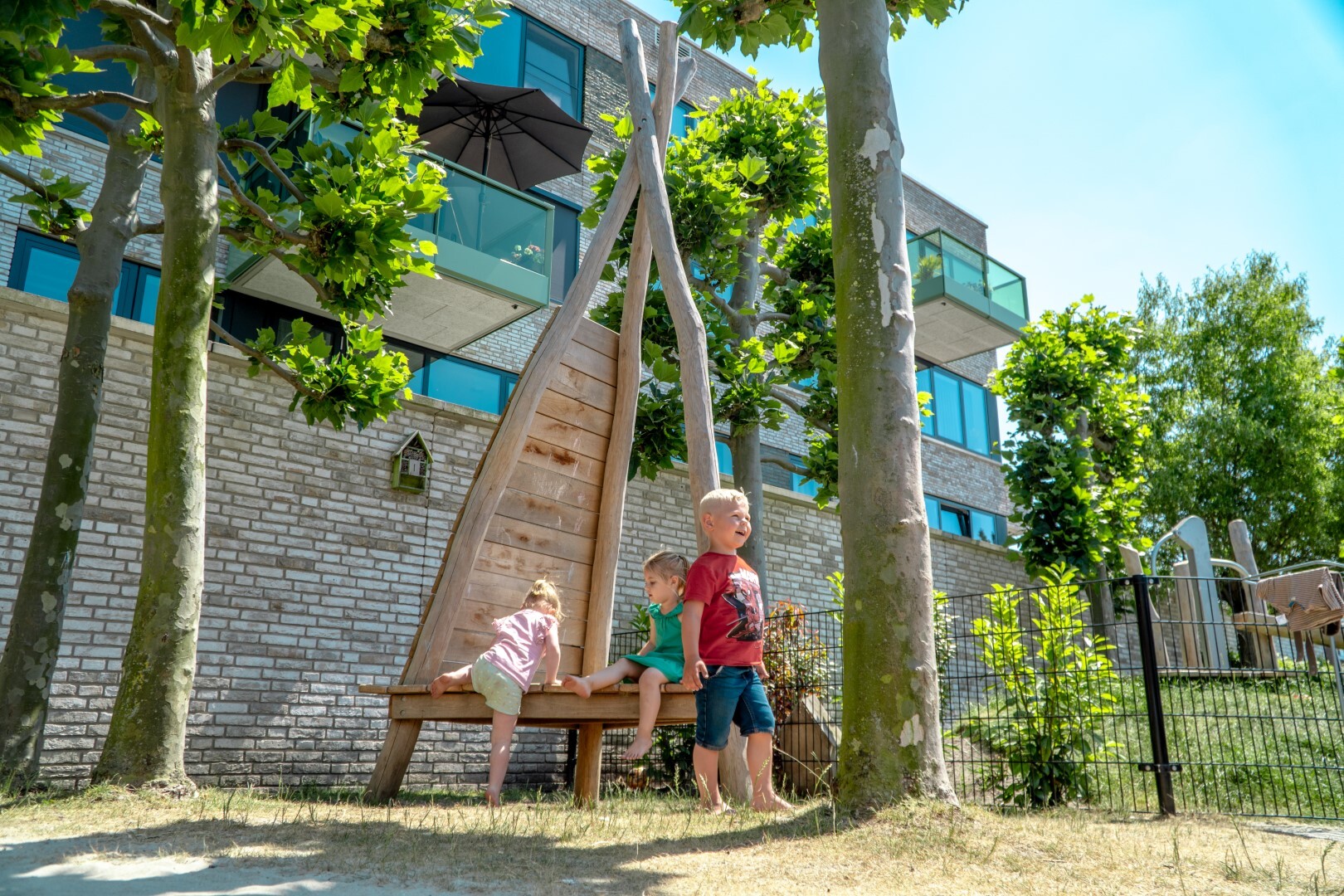 Robinia Kleutertipi voor openbaar gebruik 125cm x 125cm