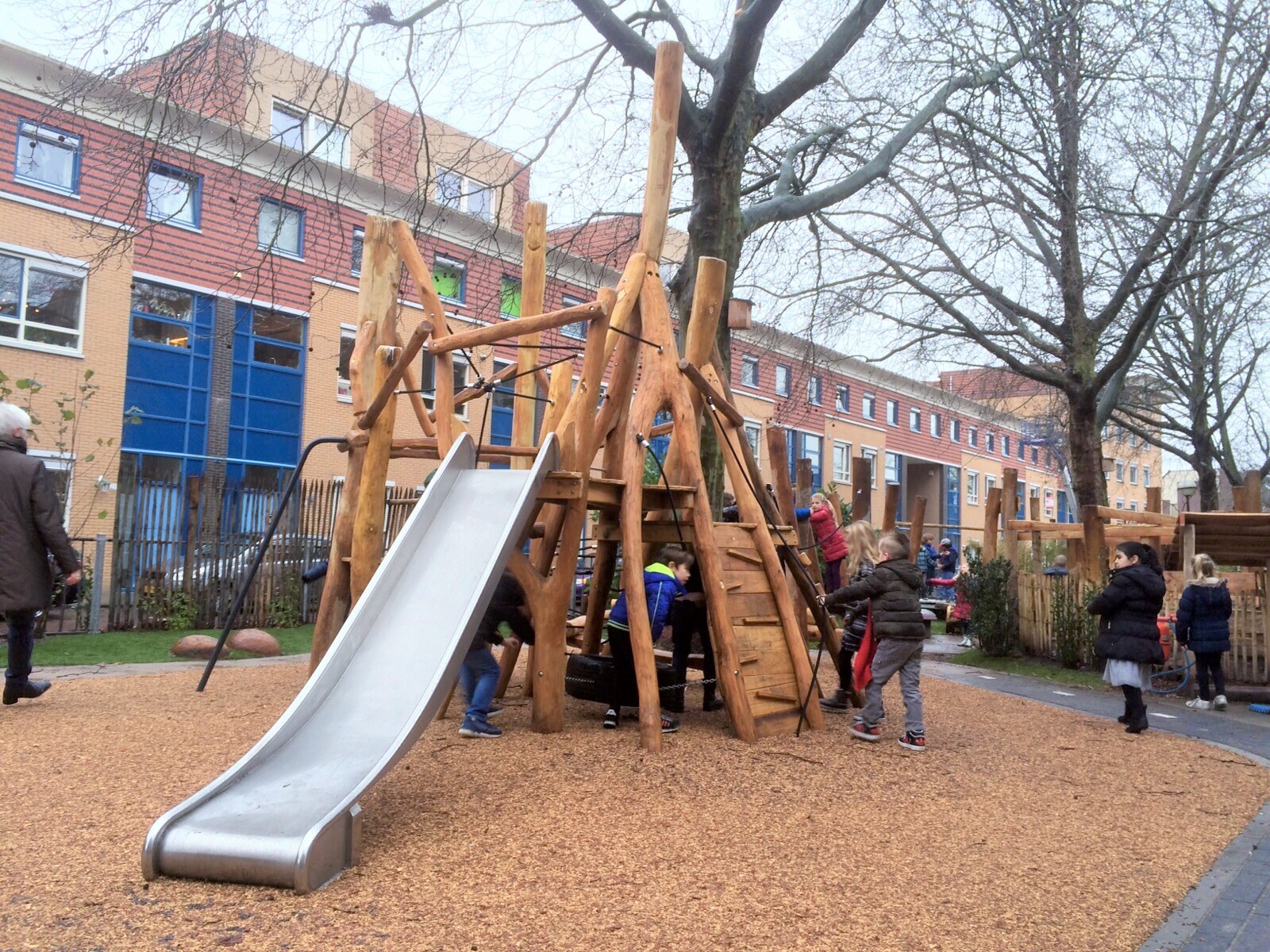 Robinia Speelcombinatie voor openbaar gebruik 1000cm x 500cm